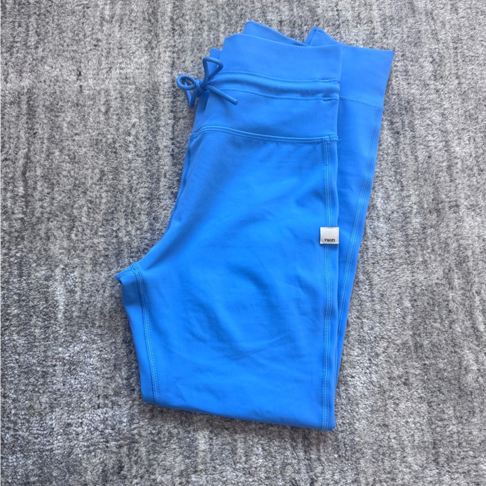 Vuori Daily Form Leggings - Picture 2 of 3